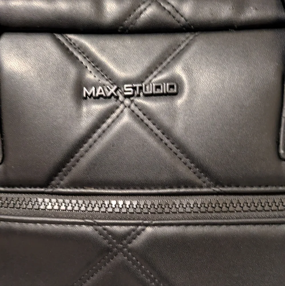 Max Studio Laptop Bag